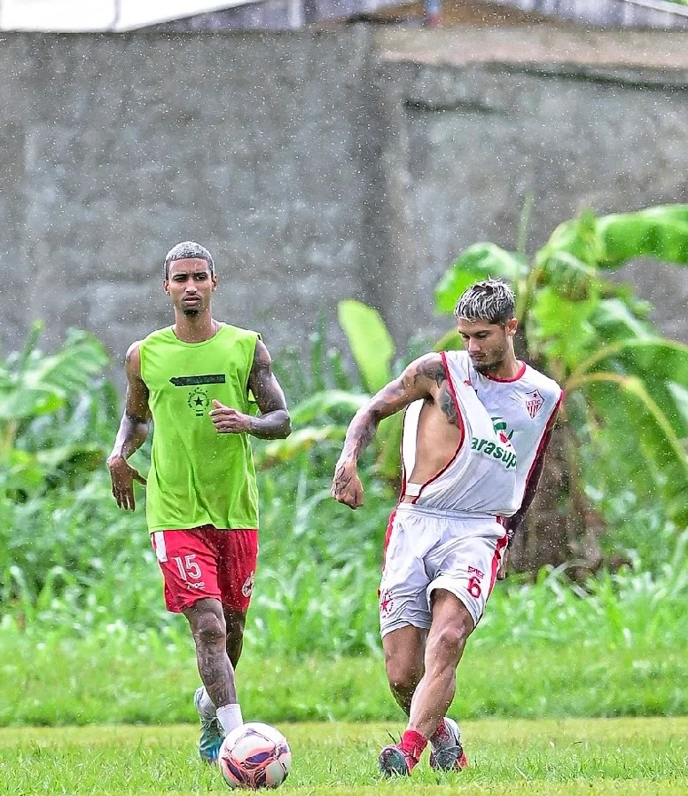 Foto Sueli Rodrigues: Dheryke(e) será opção e Israel volta ao time titular